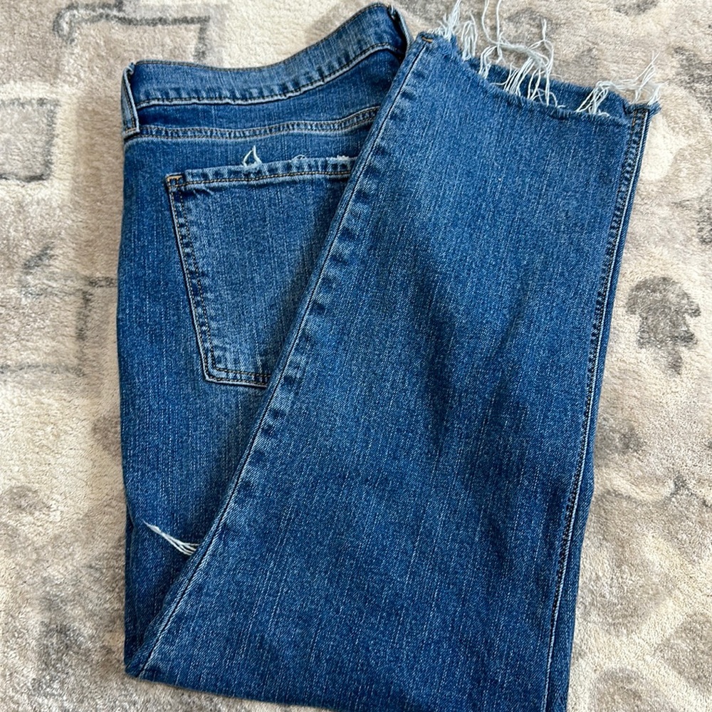 Old Navy Mid-Rise Boyfriend Jeans